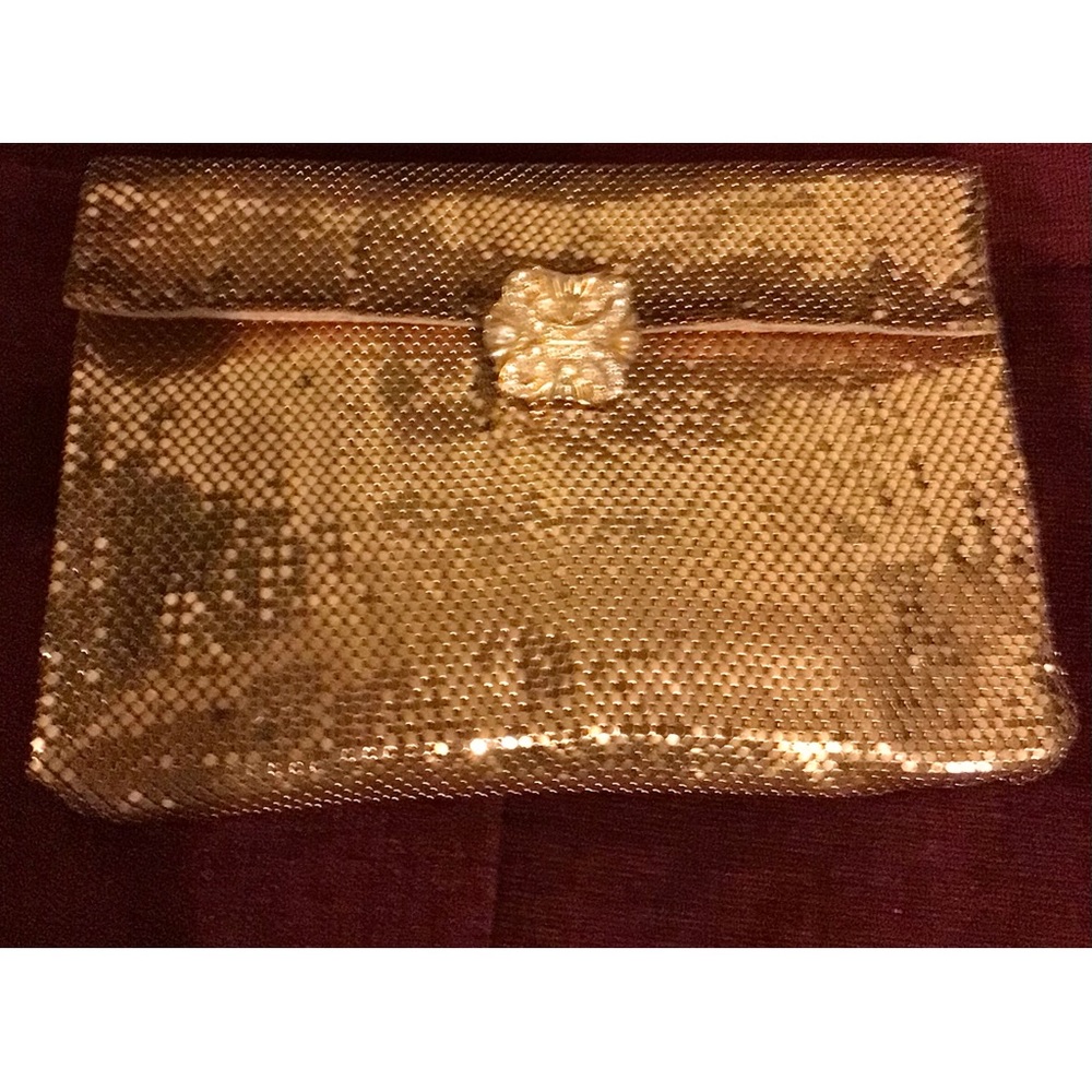 Whiting & Davis clutch/bag in gold mesh